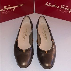 Ferragamo 1cm Heels